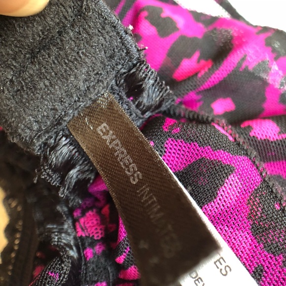 Express Intimates ruffled purple leopard bralette - Picture 5 of 8